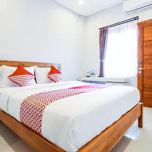 Hotel Oyo 1200 Kencana, Jimbaran (Bali)